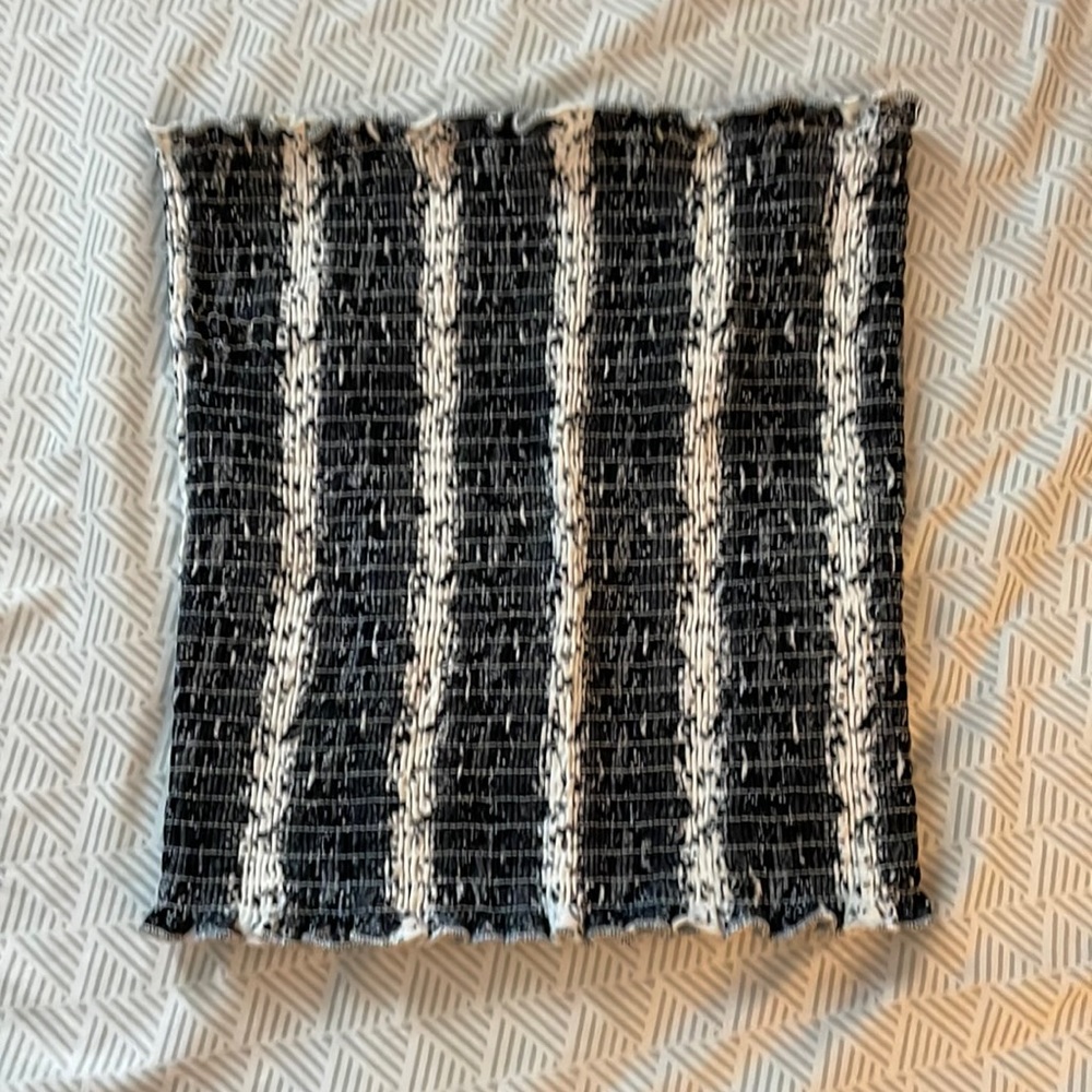 Black and white tub top size small